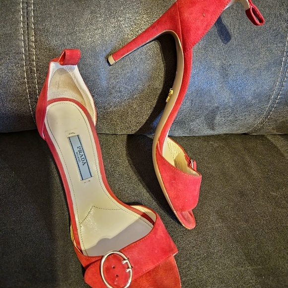 PRADA Red Suede Ankle Strap Sandals Sz 36.5 (6) - Picture 3 of 16
